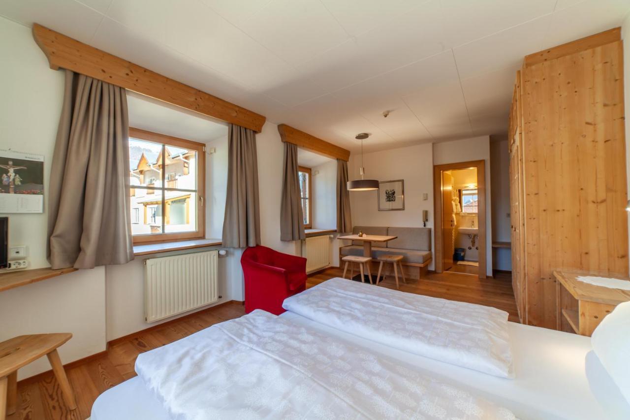 Hotel Greif Malles Venosta Zewnętrze zdjęcie