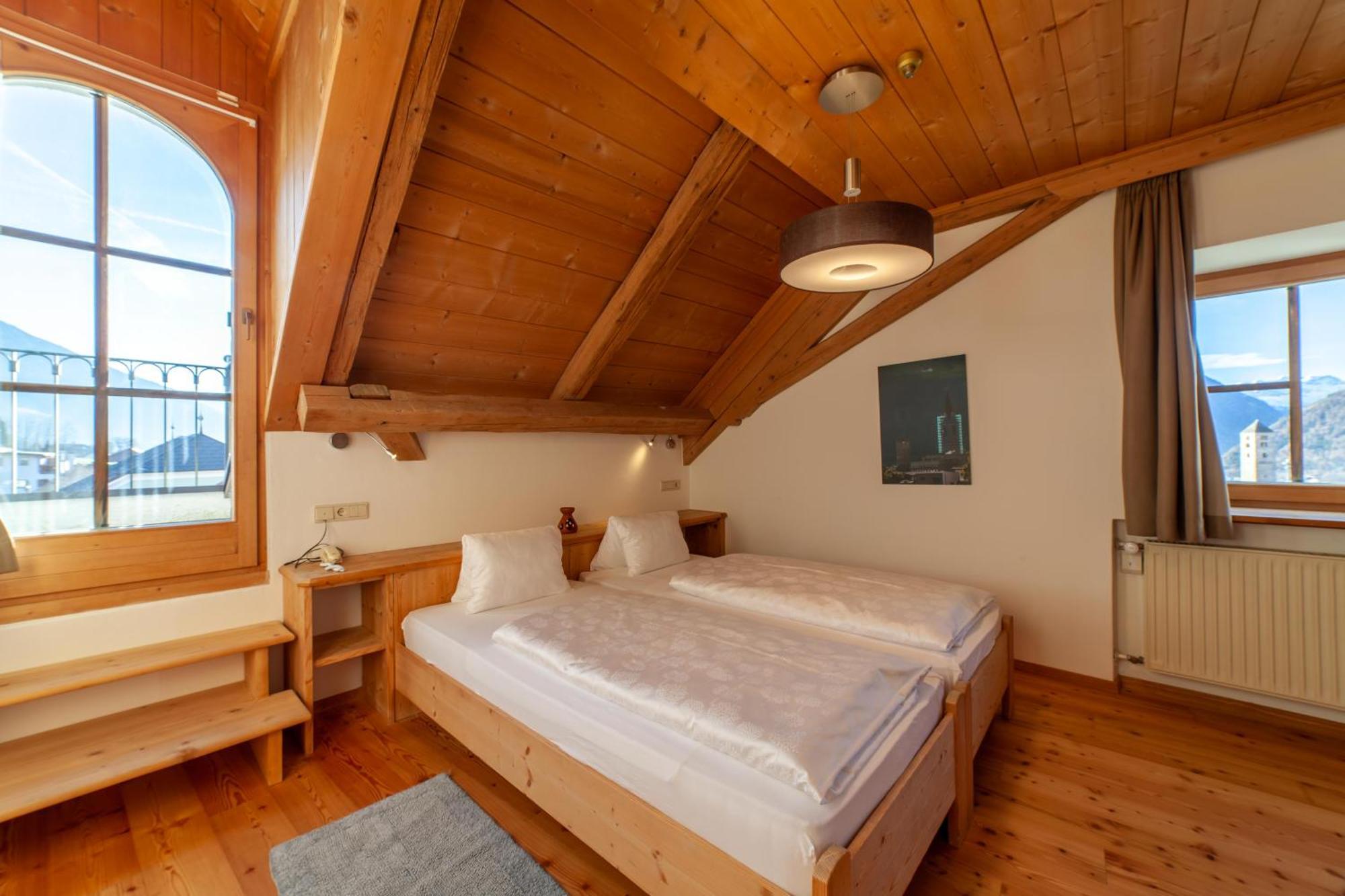 Hotel Greif Malles Venosta Zewnętrze zdjęcie