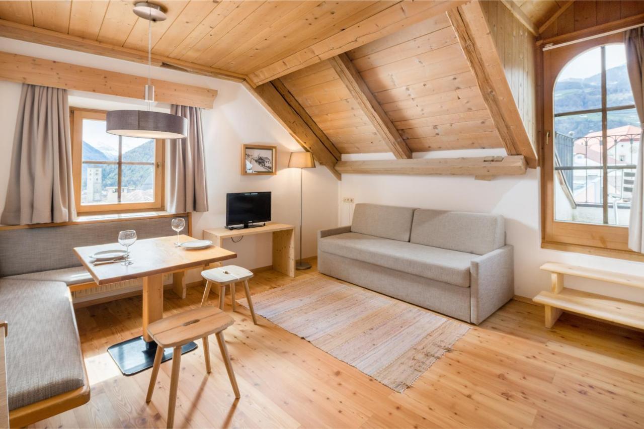 Hotel Greif Malles Venosta Zewnętrze zdjęcie