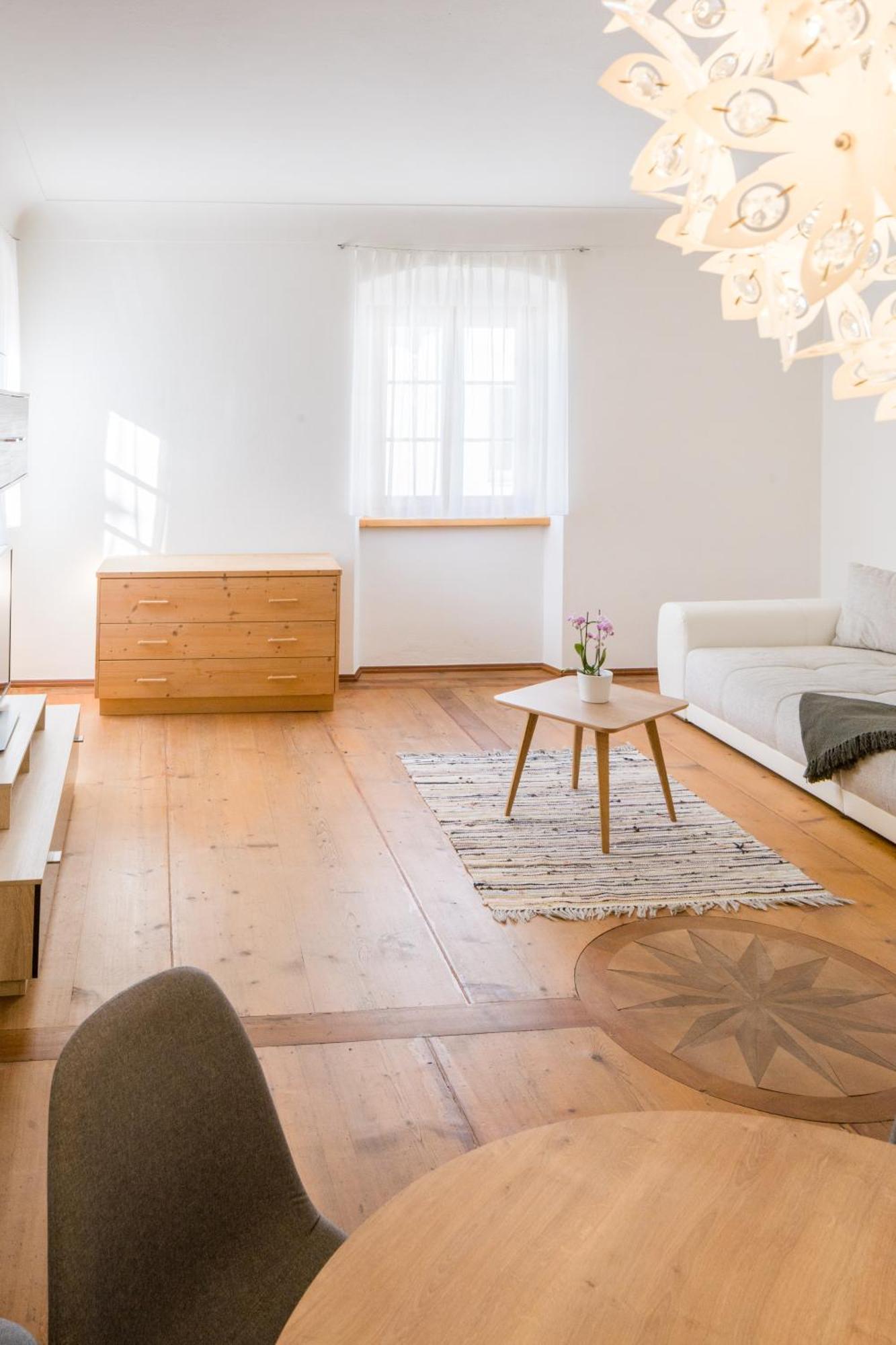 Hotel Greif Malles Venosta Zewnętrze zdjęcie