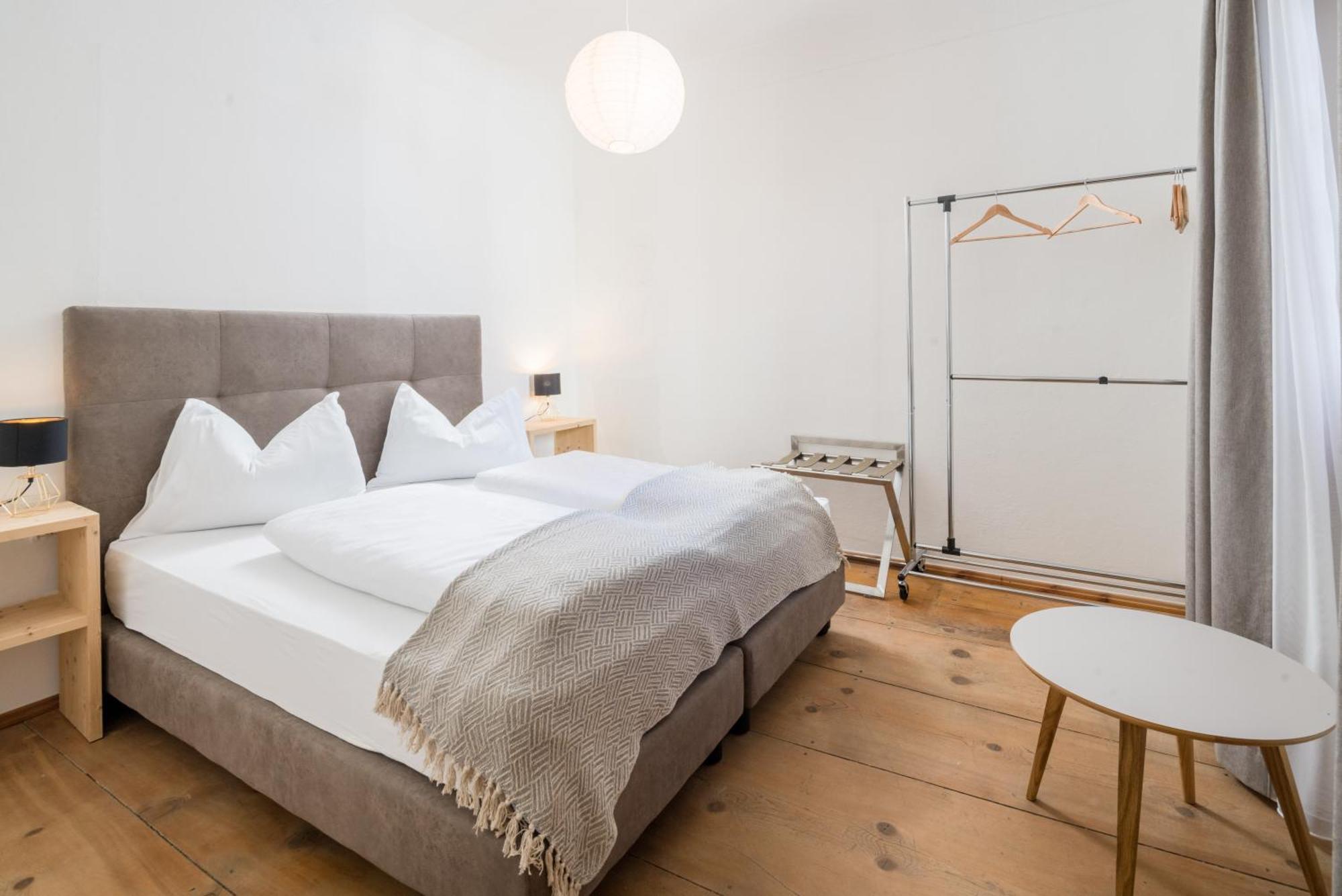 Hotel Greif Malles Venosta Zewnętrze zdjęcie