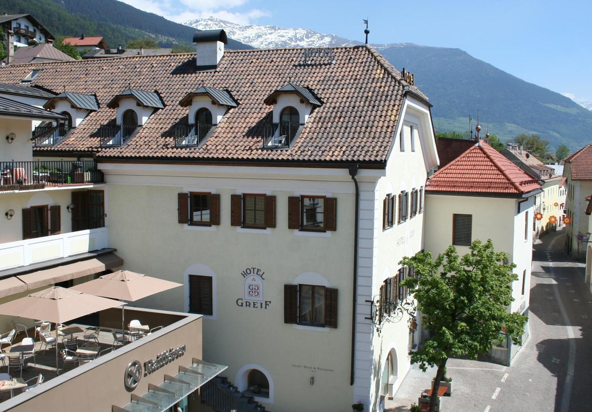 Hotel Greif Malles Venosta Zewnętrze zdjęcie